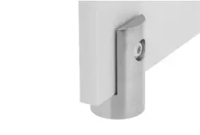 Flag model standoffs