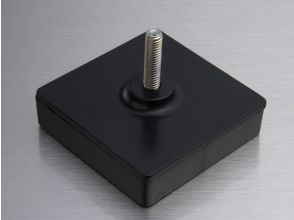magnet M6 x 20 plastic black  29 kg