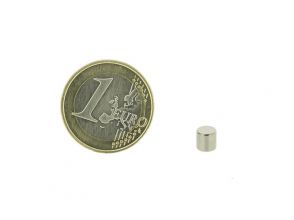 Magnetic disc 5mm diameter, thickness 5mm, N45