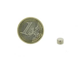 Magnetic disc 6mm diameter, thickness 4mm, N45