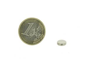 Magnetic disc 8mm diameter, thickness 2mm, N35