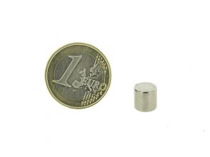 Magnetic disc 8mm diameter, thickness 8mm, N45