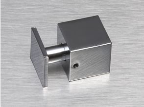 Spacer Qbus 15x15 Chrom