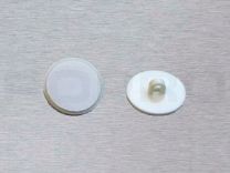 Adhesive round with an eye