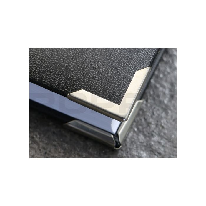 Coins pour livres en nickelée 22x22 mm Coins pour livres en nickelée 22x22 mm