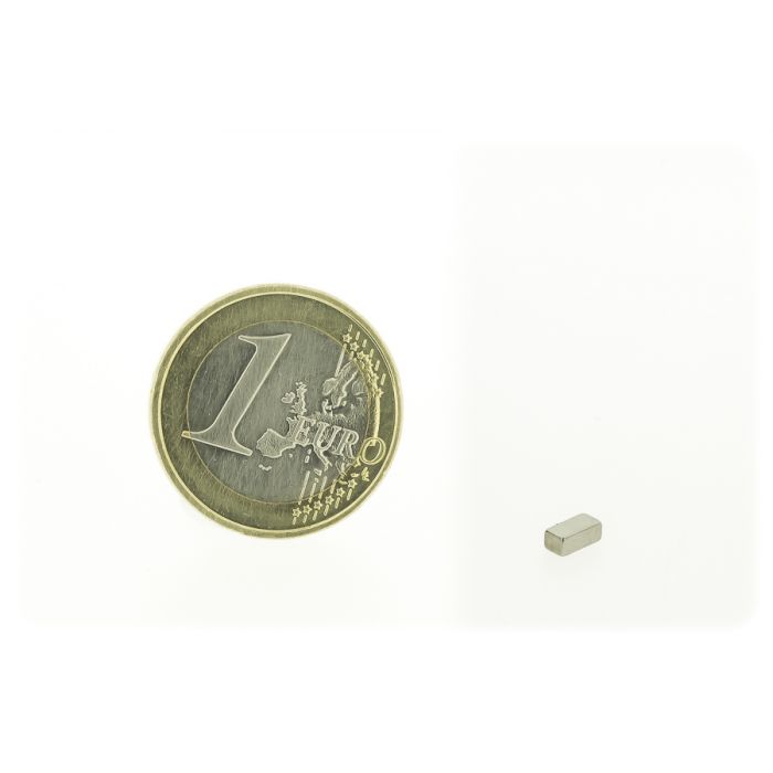 Magnetic block 5x2,5mm, thickness 2mm, grade H44 Magnetic block 5x2,5mm, thickness 2mm, grade H44