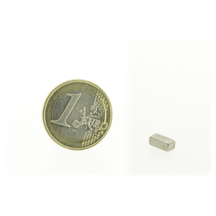 Magnetic block 8x4mm, thickness 3mm, grade N45