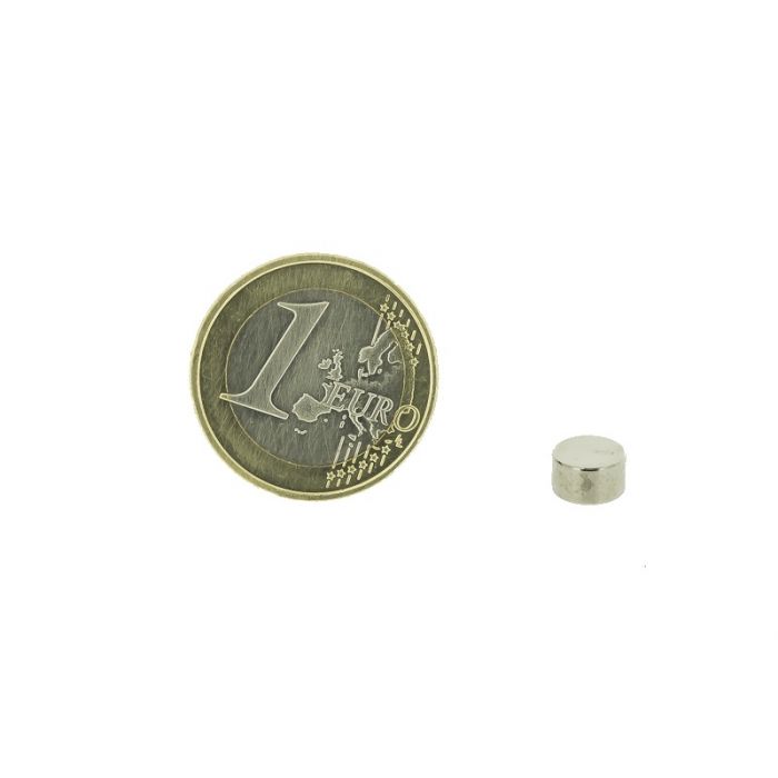 Magnetic disc 7mm diameter, thickness 4mm, N35 Magnetic disc 7mm diameter, thickness 4mm, N35