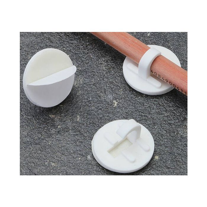 Penhouder size 20 mm diameter, with hook, white Penhouder size 20 mm diameter, with hook, white